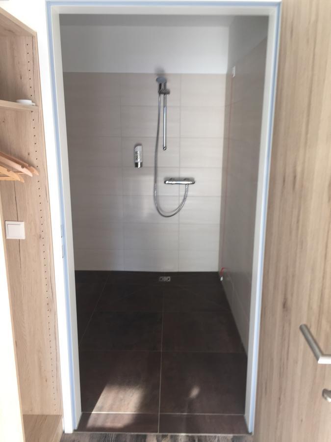 Burg Rooms - 24H Self-Check-In Spielberg Bei Knittelfeld エクステリア 写真